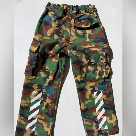 $505 Off White Kids Boys Camo Camouflage Print Khaki Cargo Pants Trousers Size 6